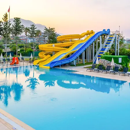 Senza Sunset Hotel 4*