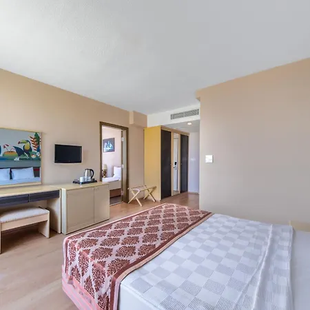 Hotel Senza Sunset 4*