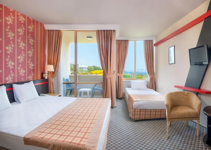 Senza Sunset Hotel 4*